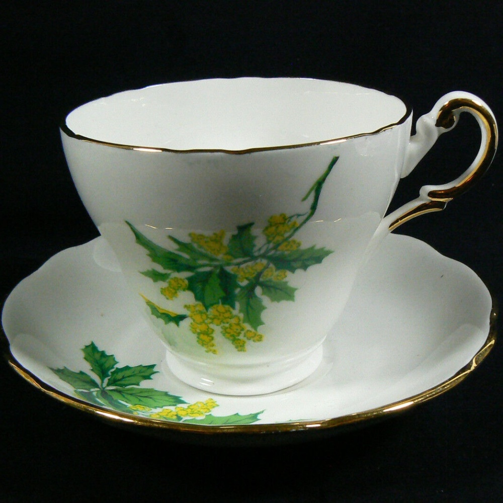Regency made in England Bone China green Floral Tea Cup & Saucer set